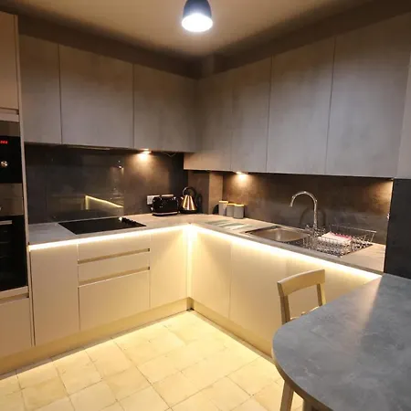 Alma In A Perfect Location