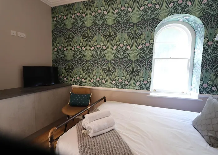 Alma In A Perfect Location *