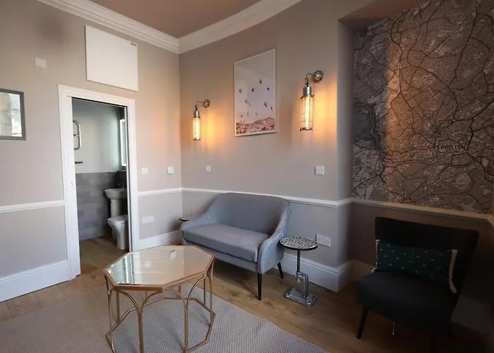 Alma In A Perfect Location *