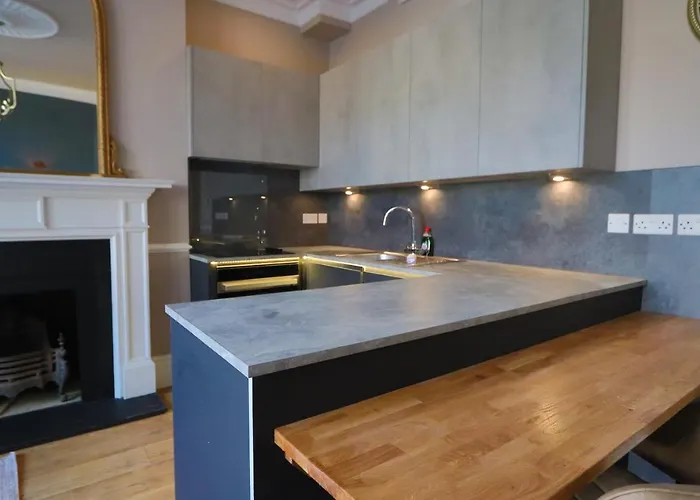 Alma In A Perfect Location