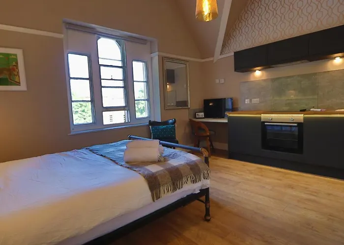 Alma In A Perfect Location